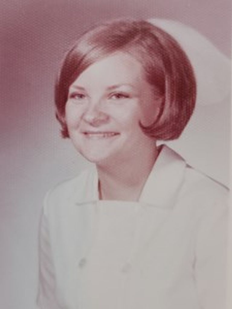 Jo Ellyn Lock