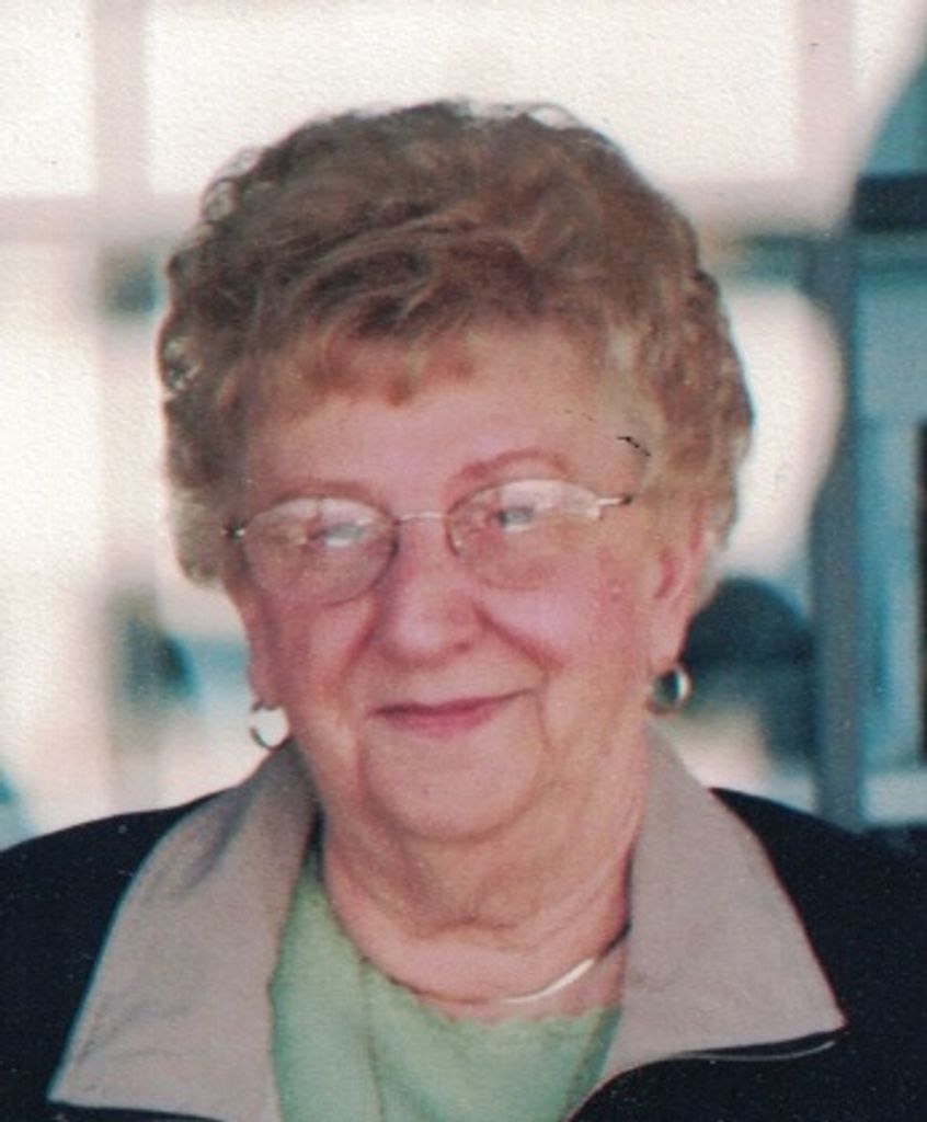 Anna Louise (Kohlhofer)  Savino Profile Photo