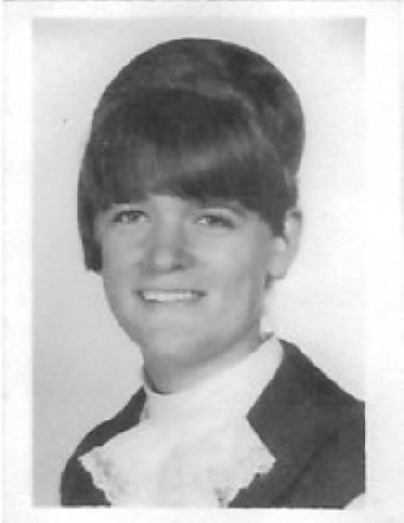 Peggy Leigh Poole