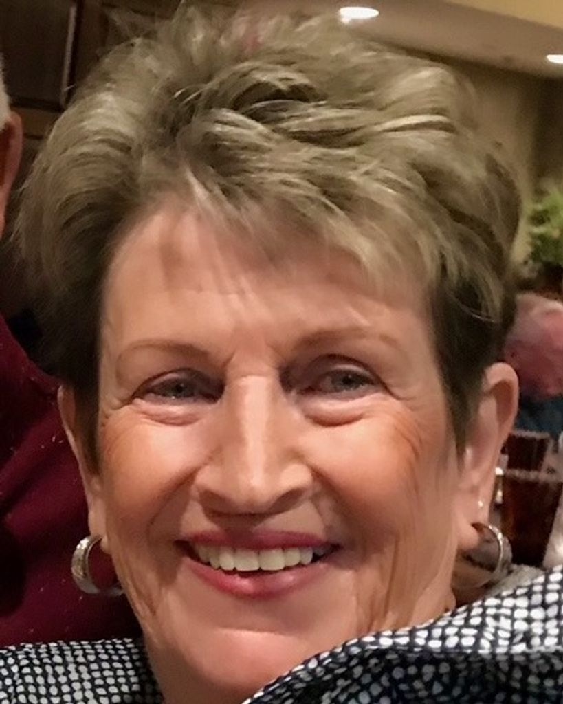 Lolita "Lee" B. Cavender