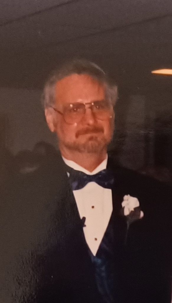 Robert Lee Jones, Jr. Profile Photo
