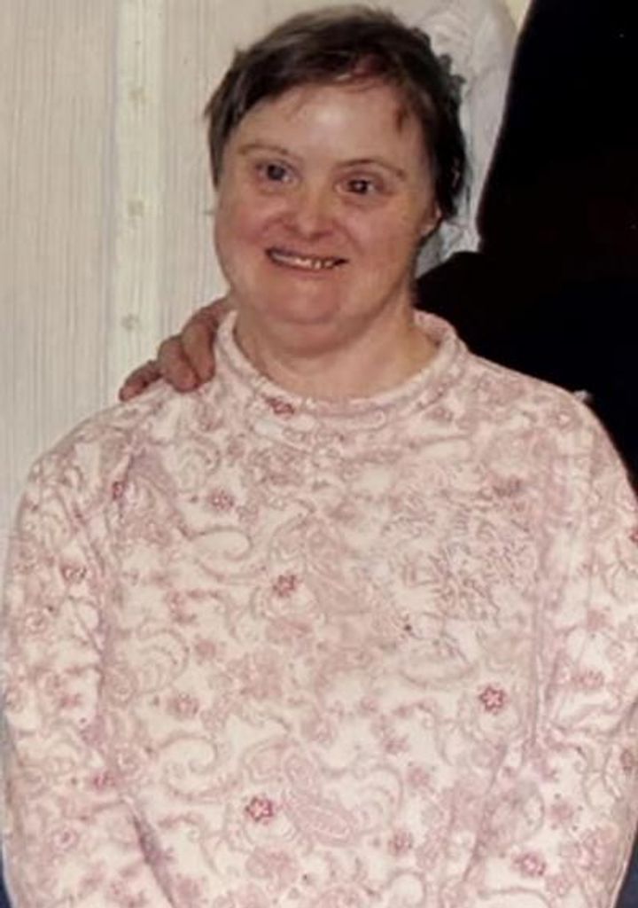 Halle Jane Loomis