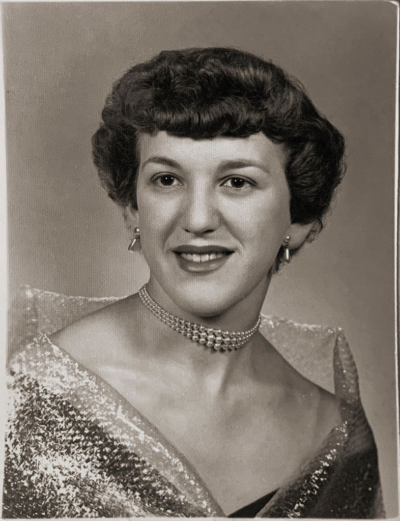 Daisy (Vrotsos)  Gocsik Profile Photo