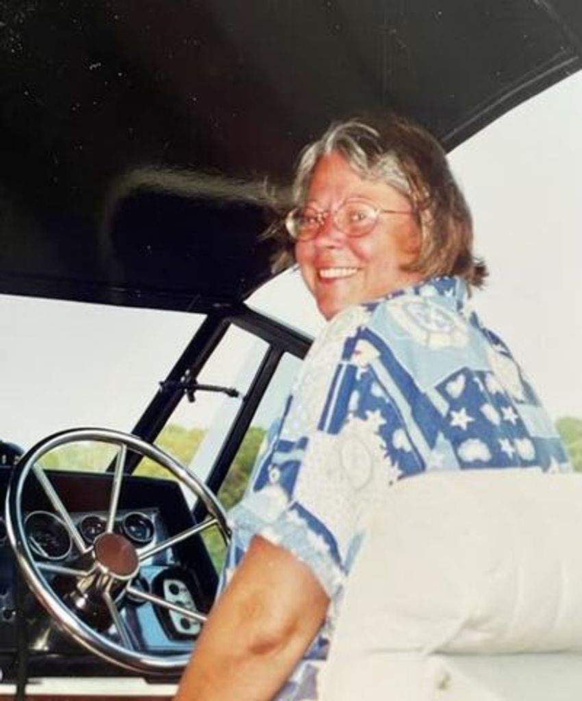 Suzanne   Tobin