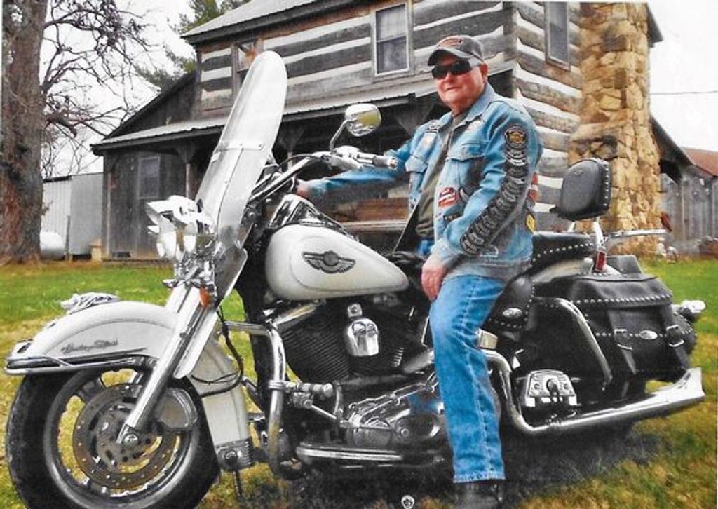 William 'Bill' E. Carter Profile Photo
