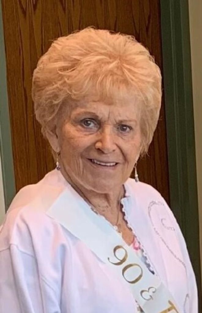 Beverly Bennett Profile Photo