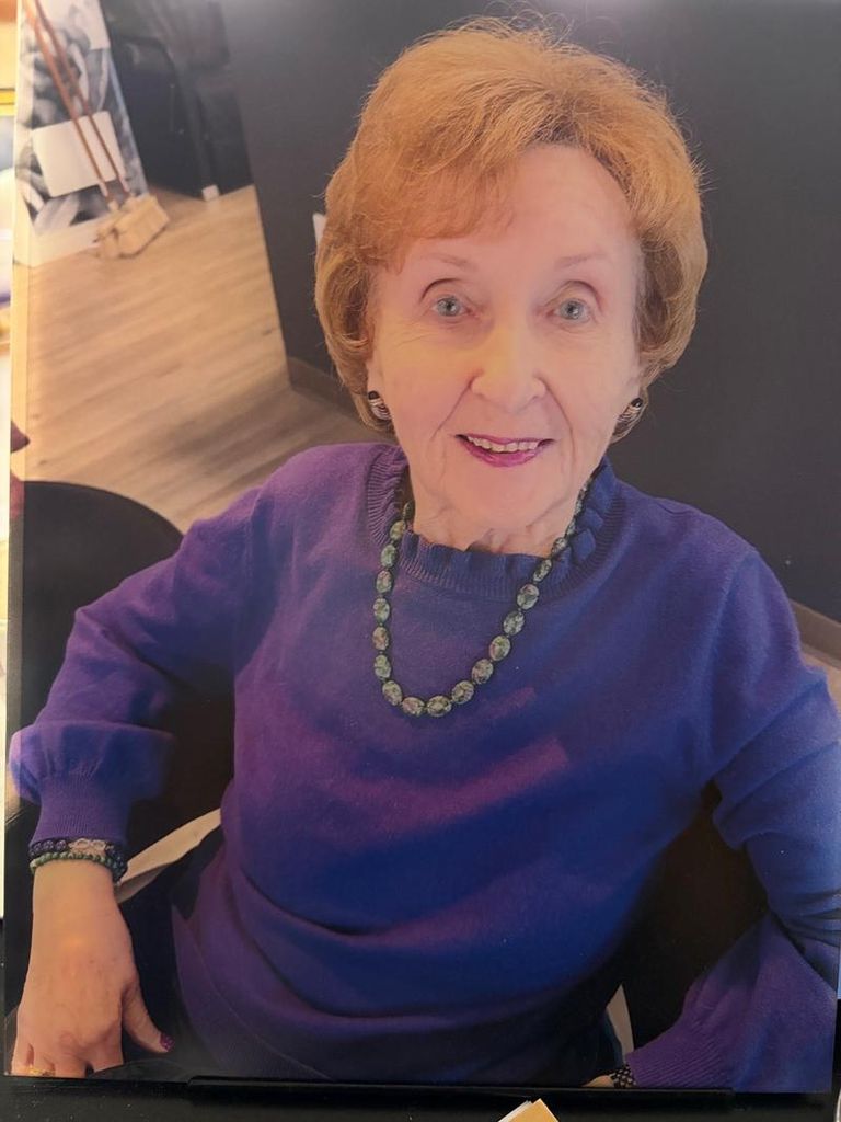 Sally Lovegreen Profile Photo