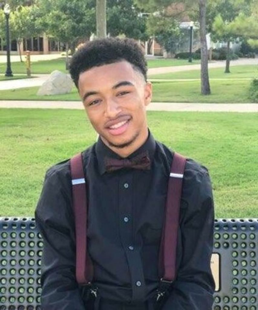 Xavier Terrell Chambers Profile Photo