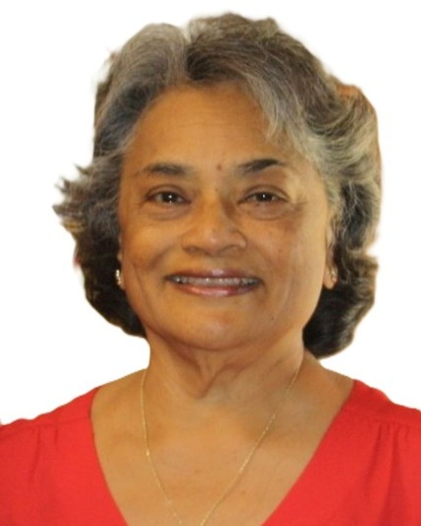 Sylvia Leinā'ala Compoc Profile Photo