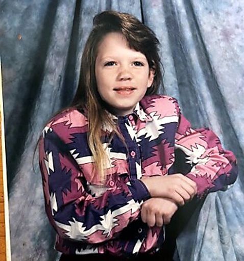 Ashley Kelley photo gallery thumbnail 43 of 108