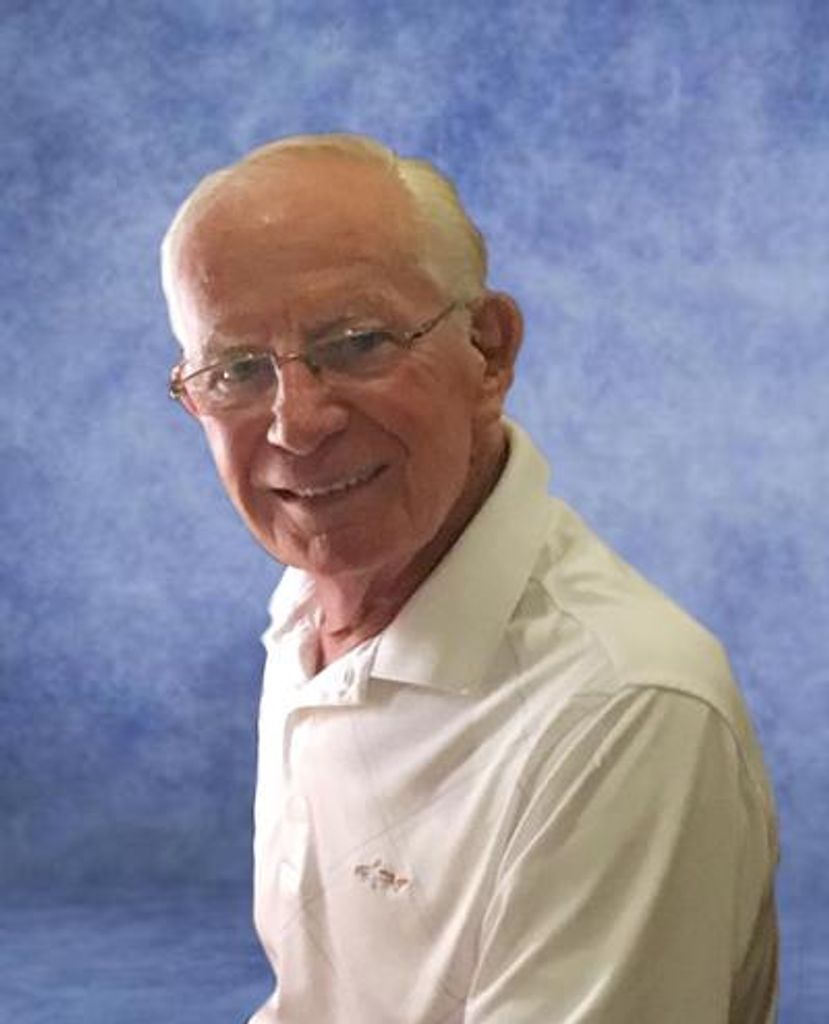 Alexander William Anthony Torla Profile Photo