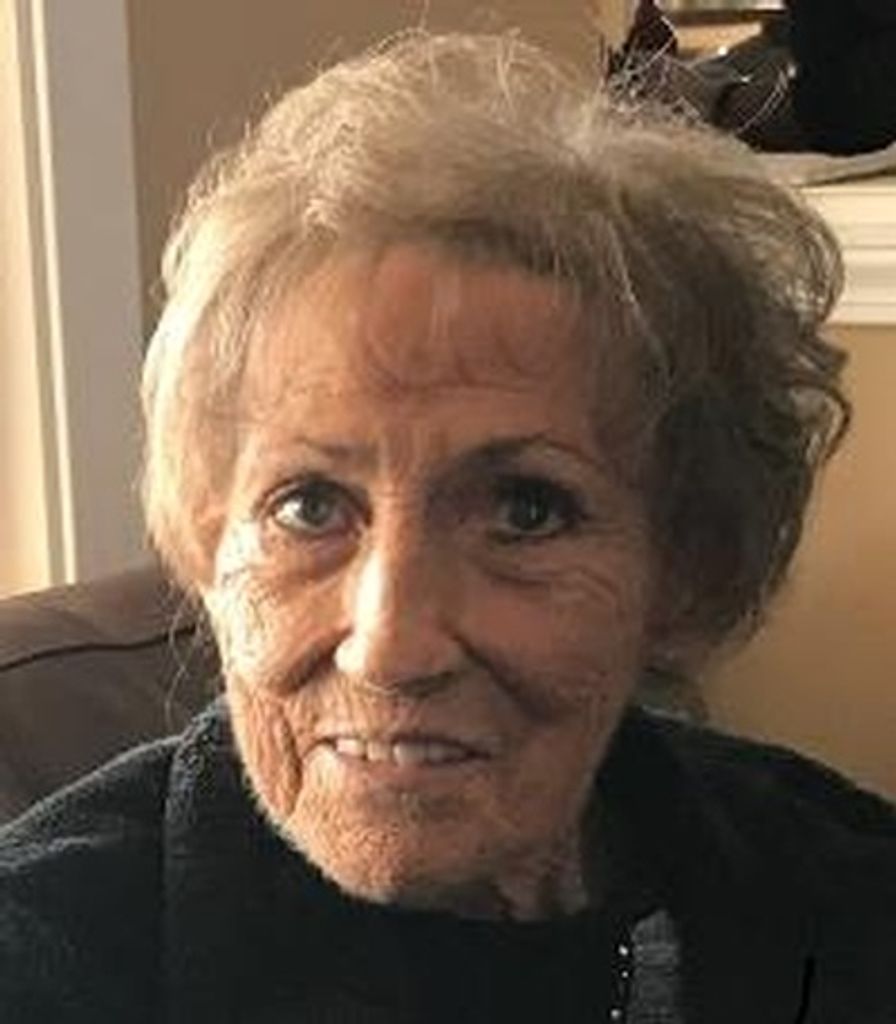 Linda "Moe" Hutchins Mills