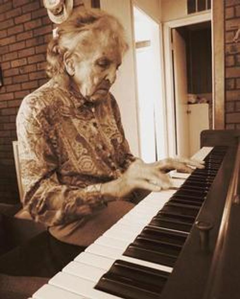 Marie Gloer Dunbar Profile Photo