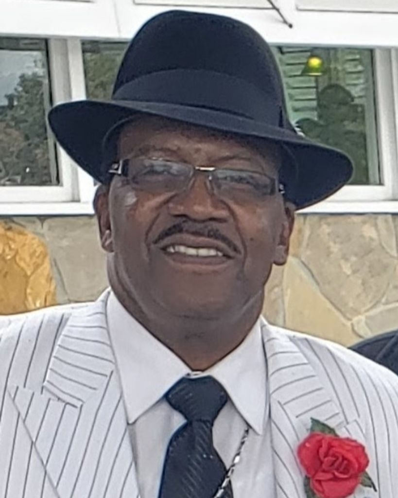 Tommy Lee Floyd Profile Photo