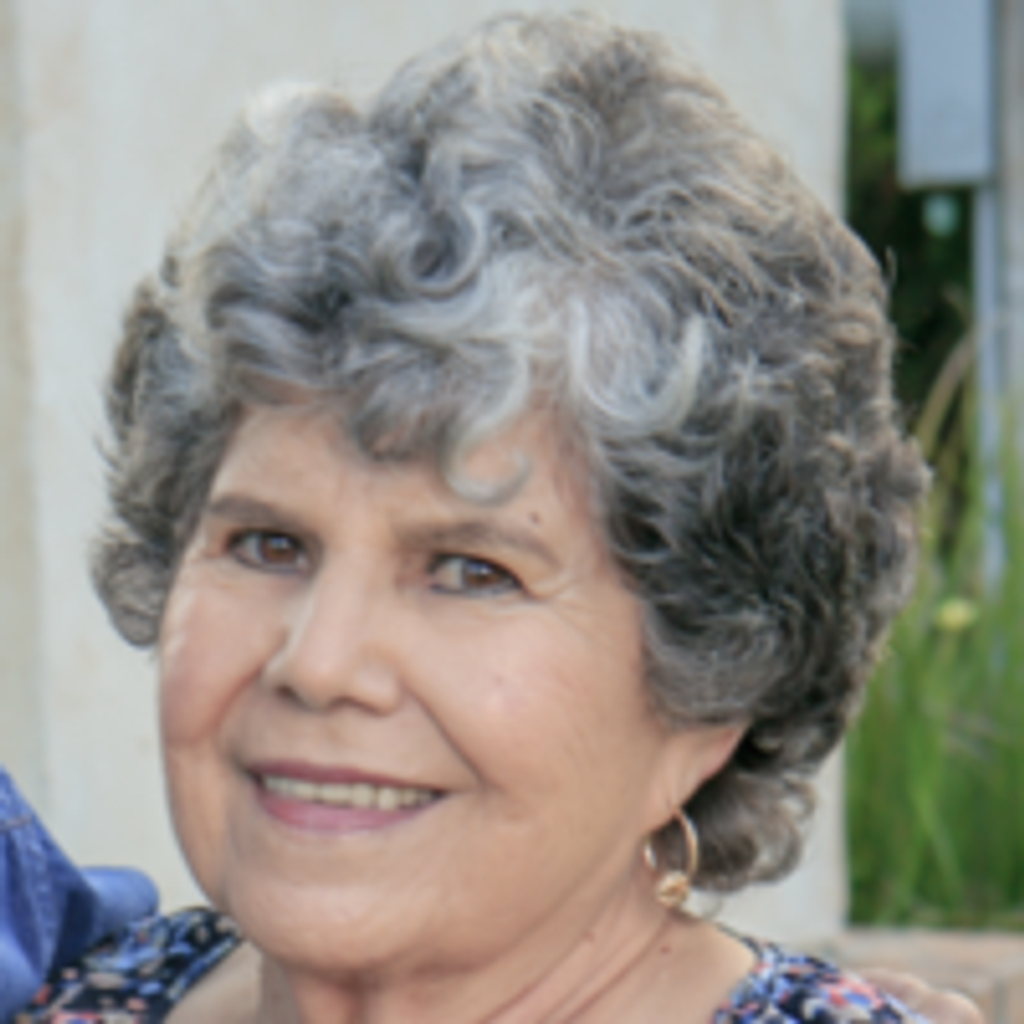 Yolanda C Rivera