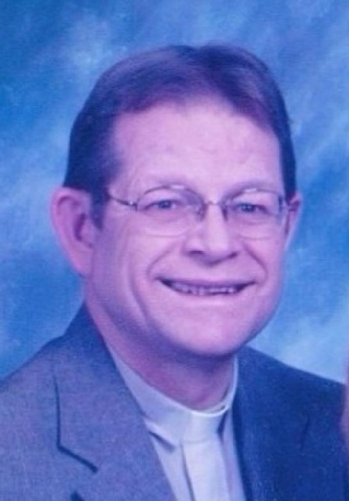 Richard R Melchert