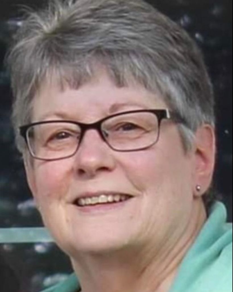 Debra Lee Hansen