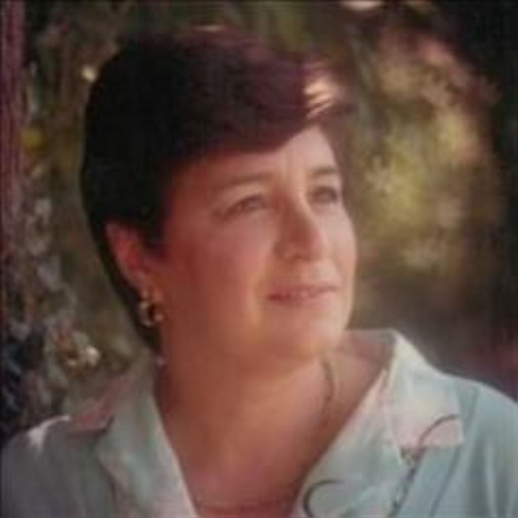 Anita Louise Carrier