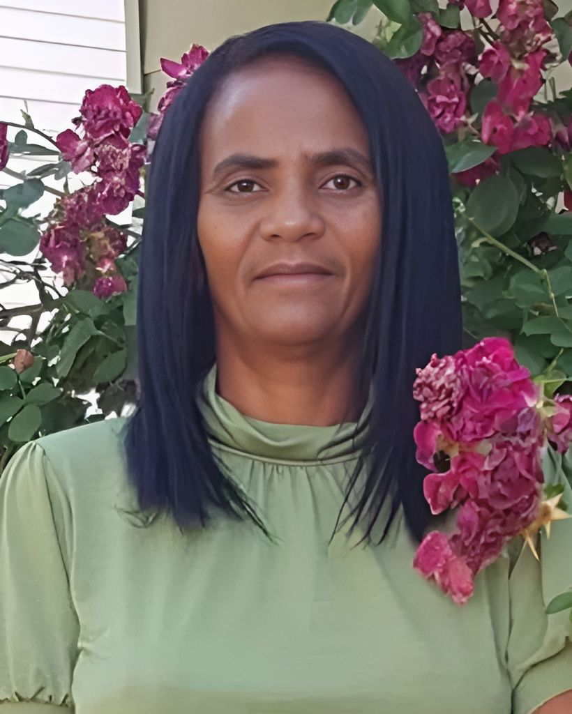 Esperanza Paez de Duran Profile Photo