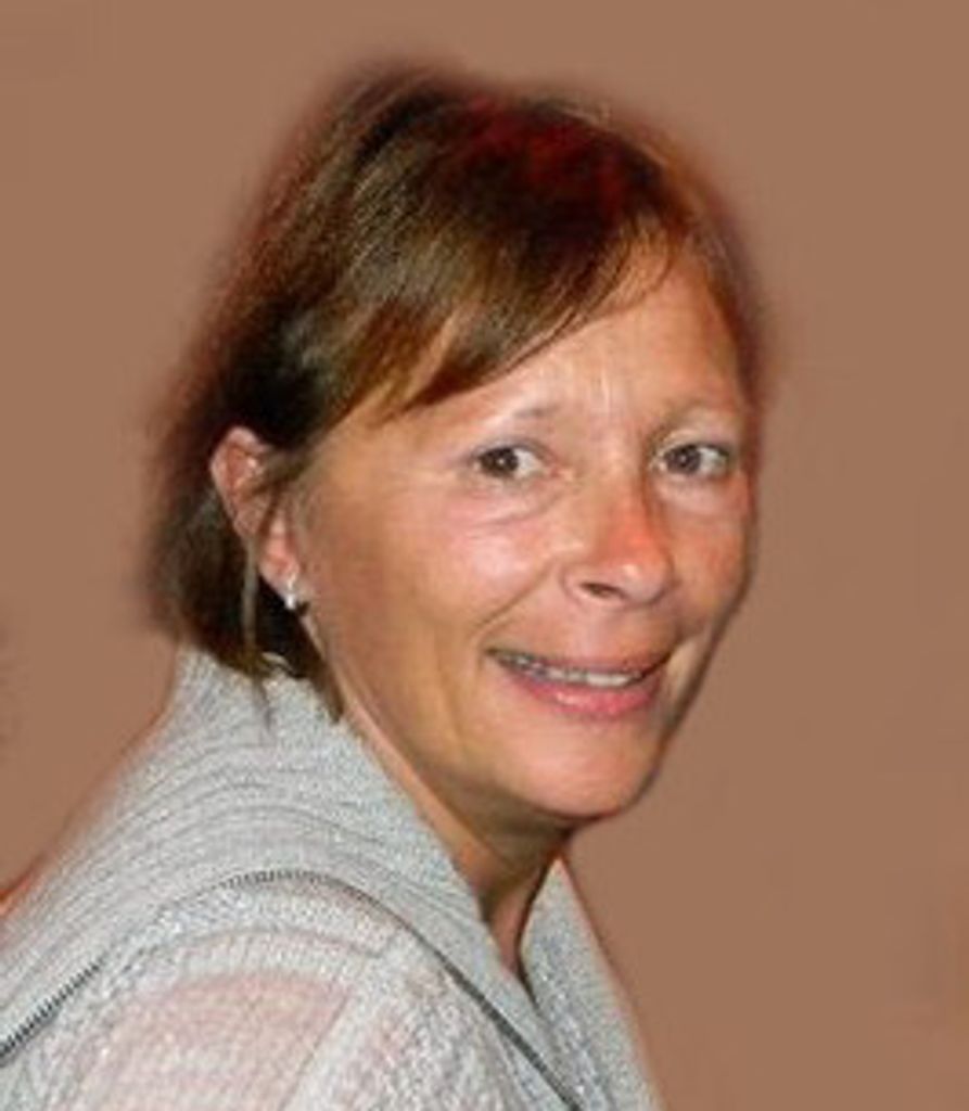 Lynne Marie Stephen