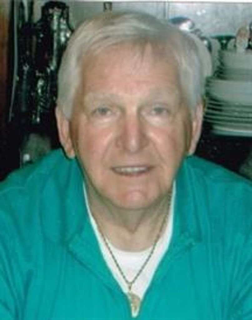 Stanley Thomas "Tom" Simmons Profile Photo