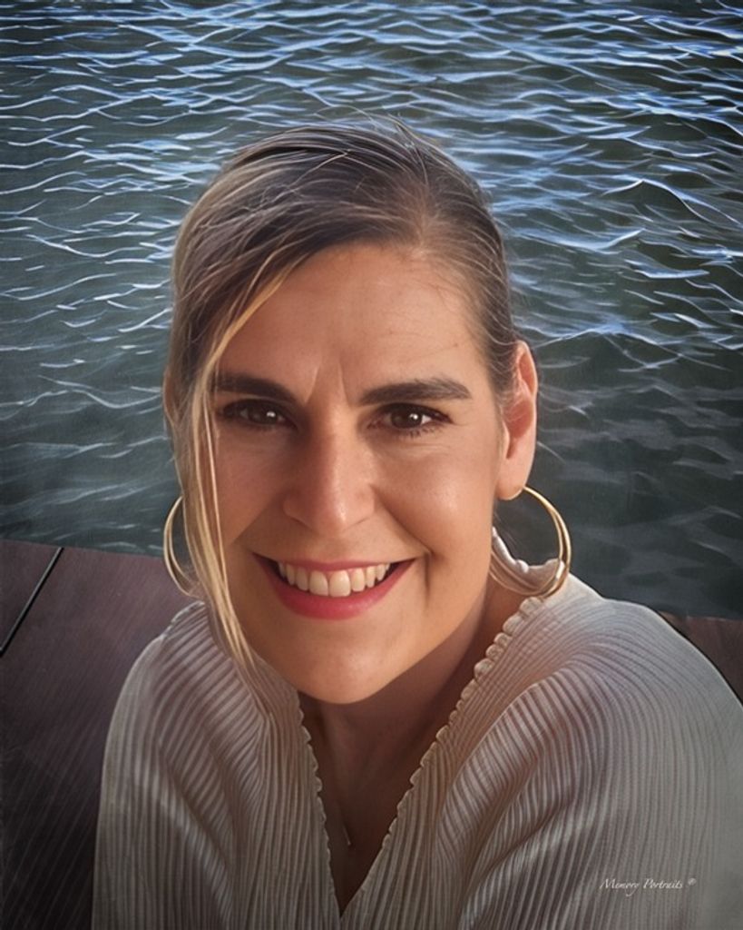 Deanna Marie "Dee Dee" Rendón Profile Photo