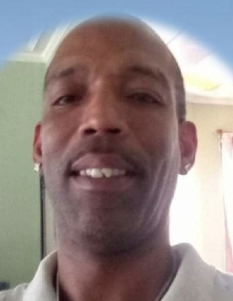 Martin Arnott Lewis Profile Photo