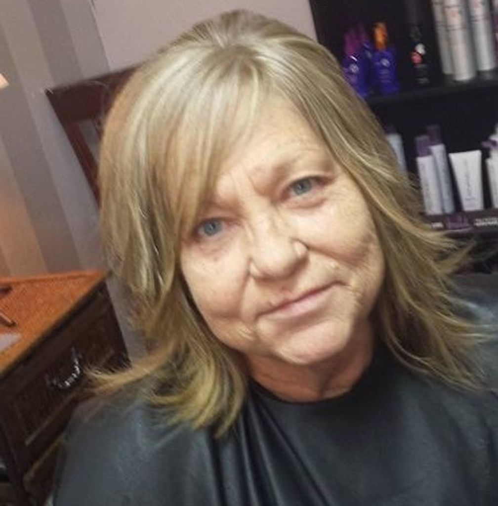 Jacquelyn "Jackie" Denise (Dennis)  Works