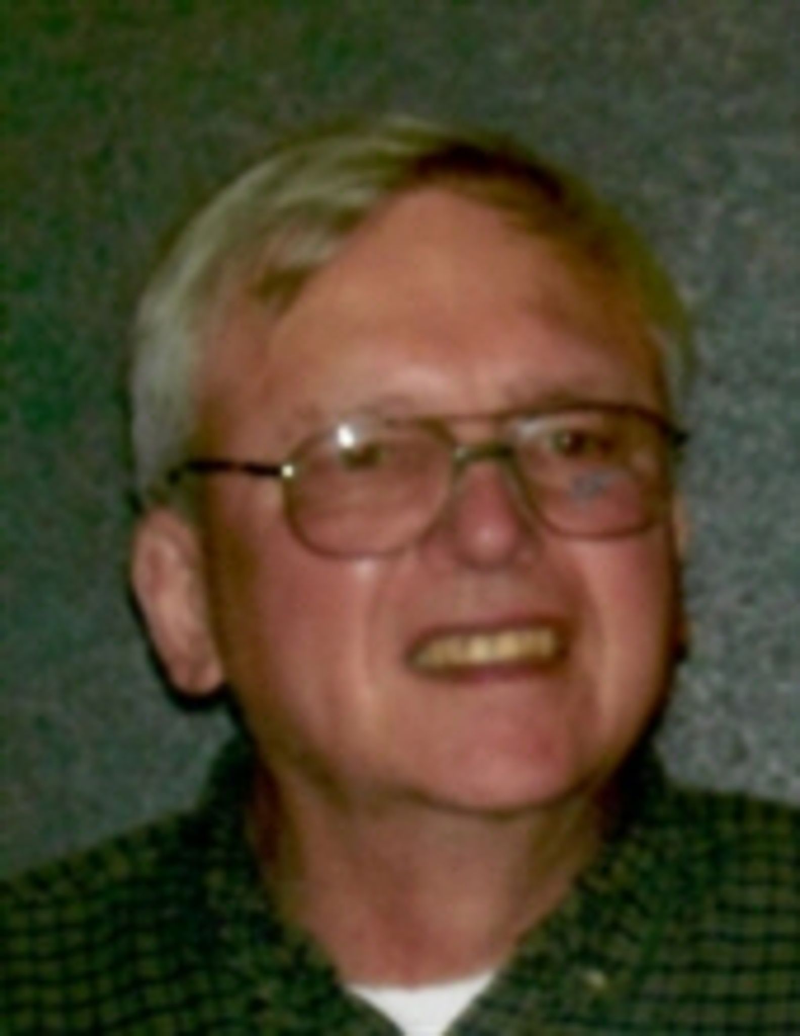 James R. Beach photo gallery image 1 of 2