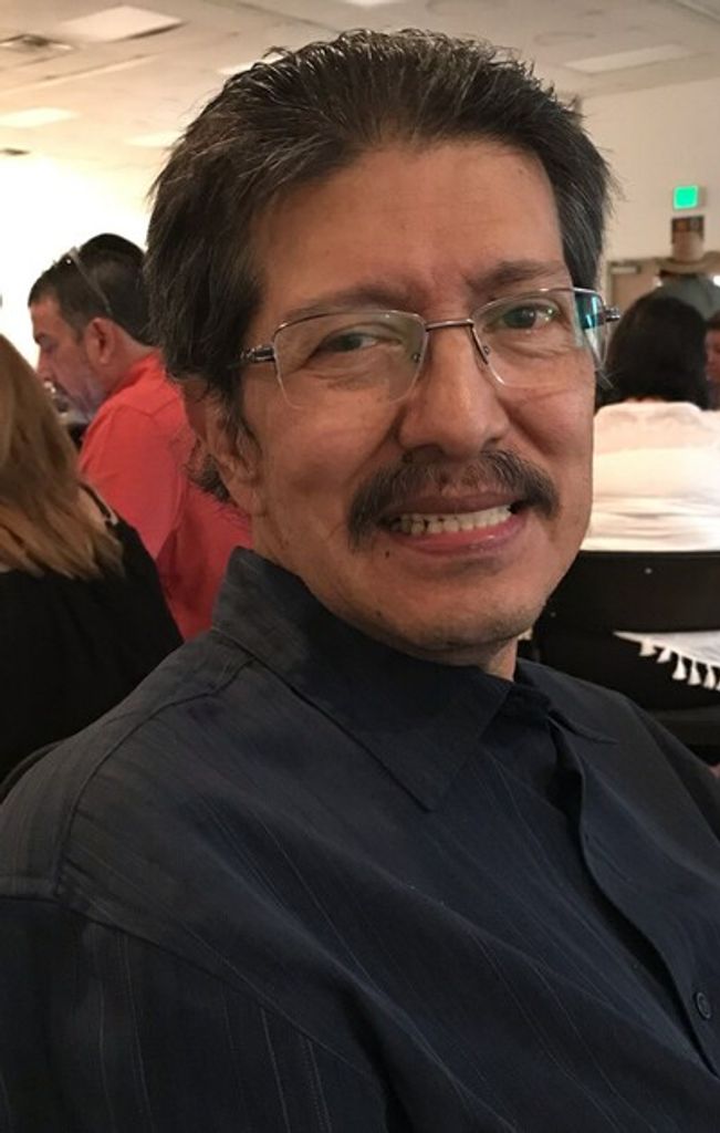 Manuel Pesina Flores