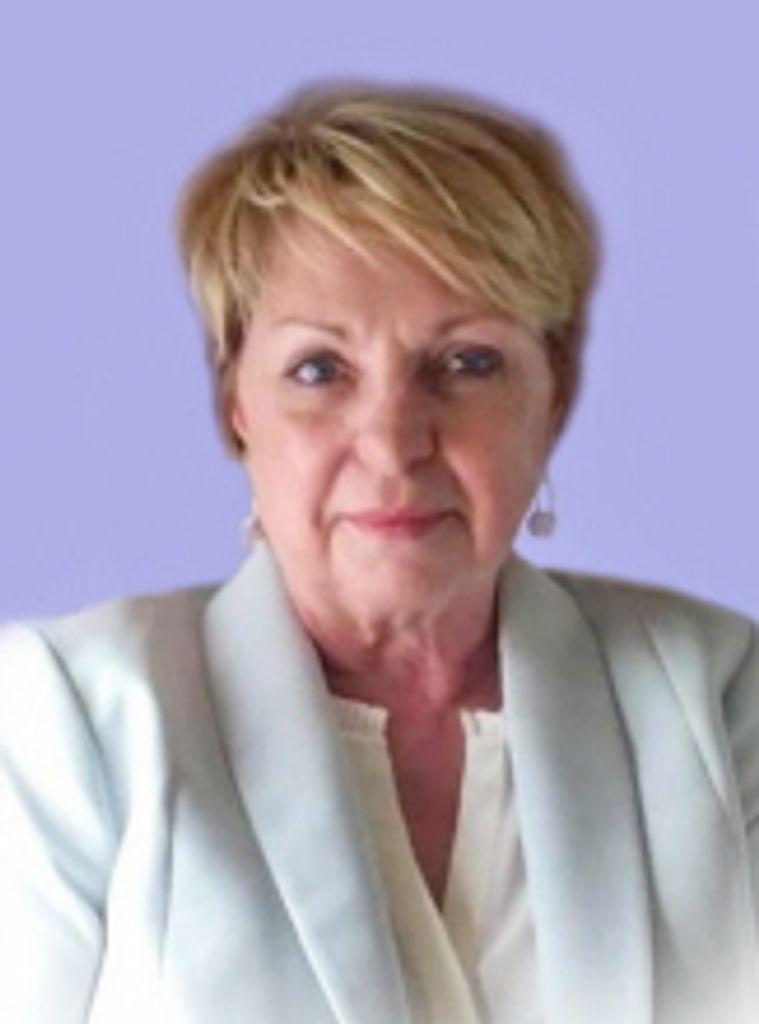 Sharon  Lee Cunliffe