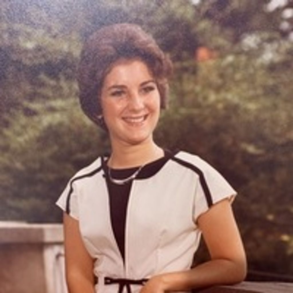 Victoria "Vicki" Vaden Profile Photo