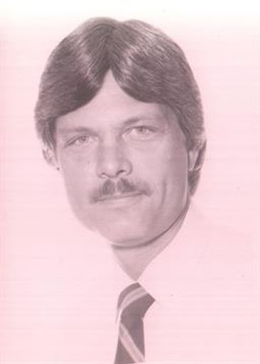 David Michael Hitt photo gallery thumbnail 10 of 57