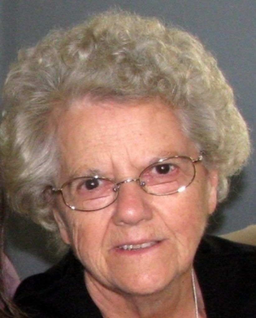 Mrs Blandine Clement Profile Photo