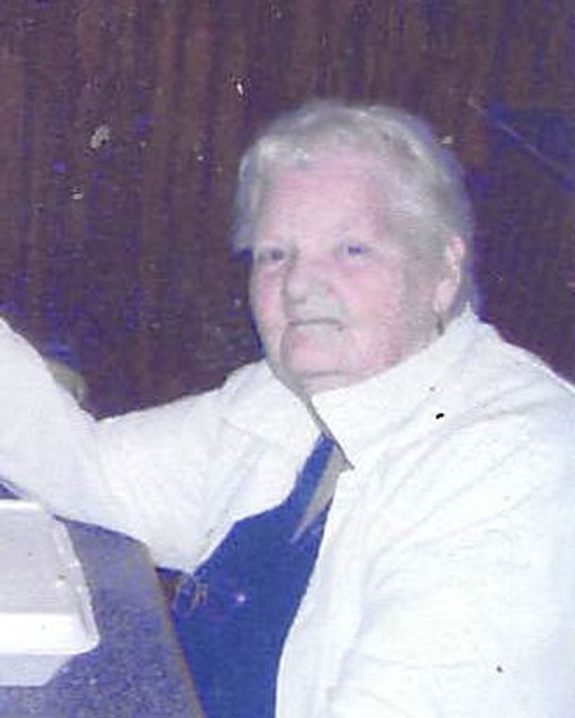 Loretta (Montgomery)  Barnhart