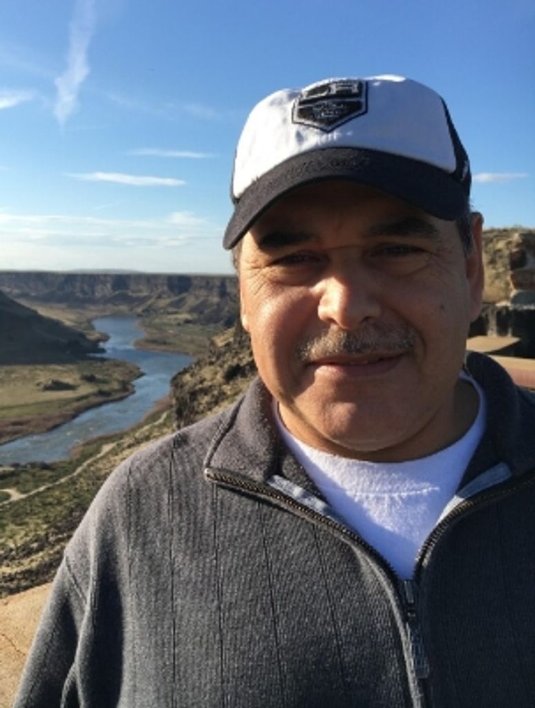 Efren Medina Profile Photo