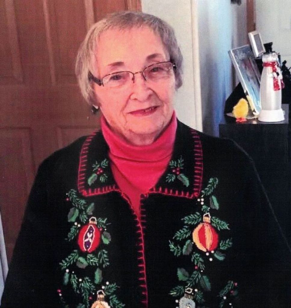 Lena Kathryn (Walk)  Thompson Profile Photo