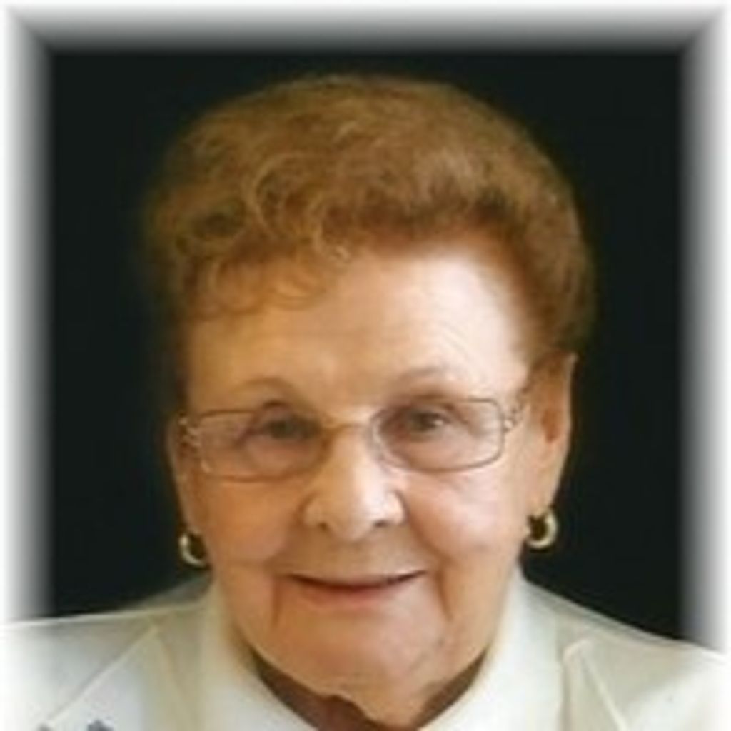 Maxine C Wright
