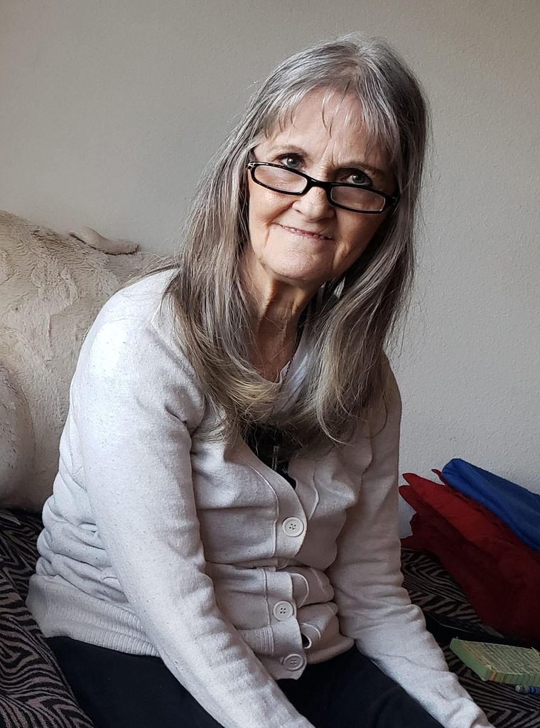 Linda "Sue" Looney