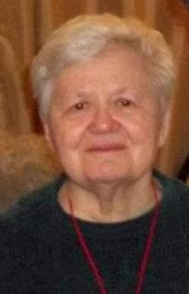 Genevieve Adamowicz Profile Photo