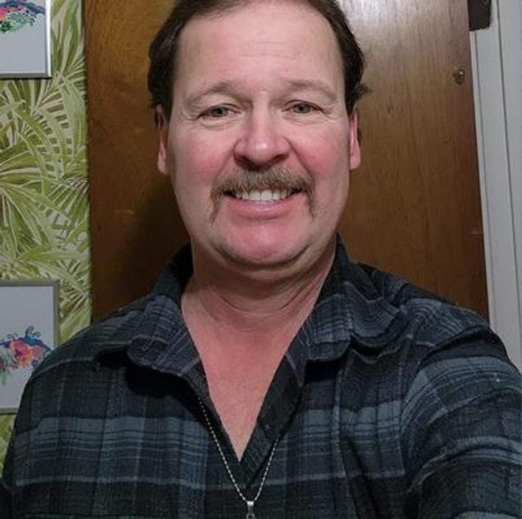 Chad Shannon Warren Profile Photo