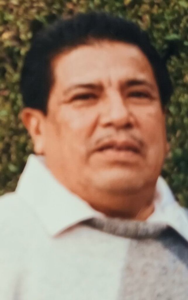 Jose Salvador Zapata Profile Photo