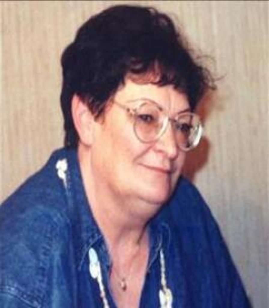 Gudrun Moore Profile Photo