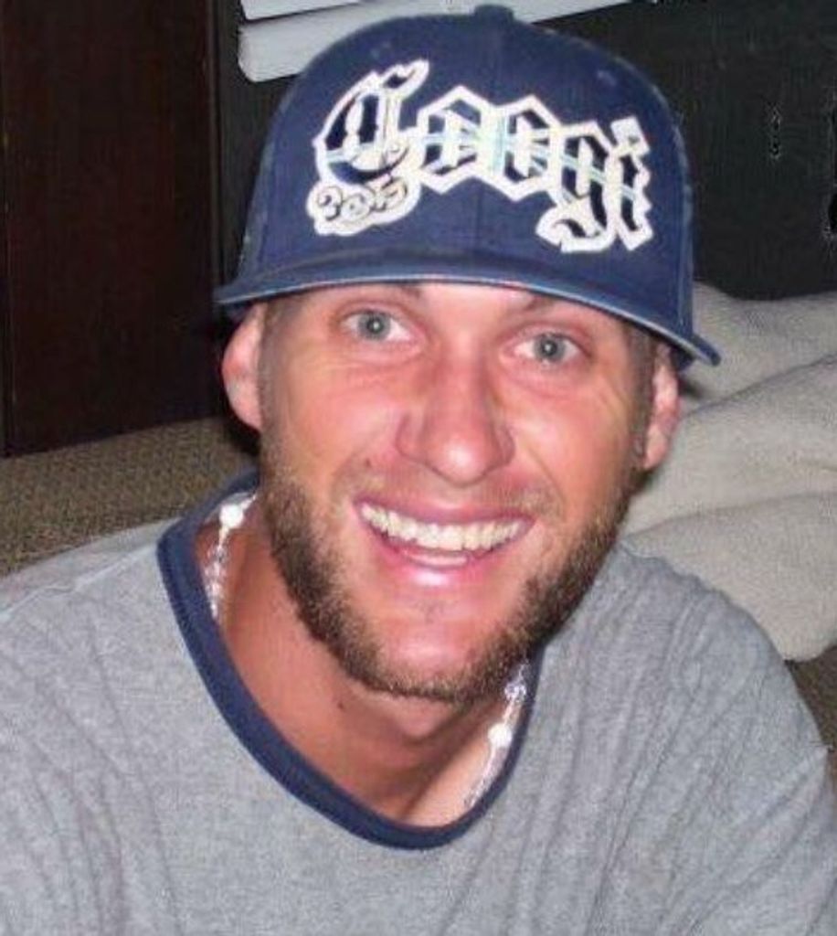 Kyle  Spencer  Tuttle