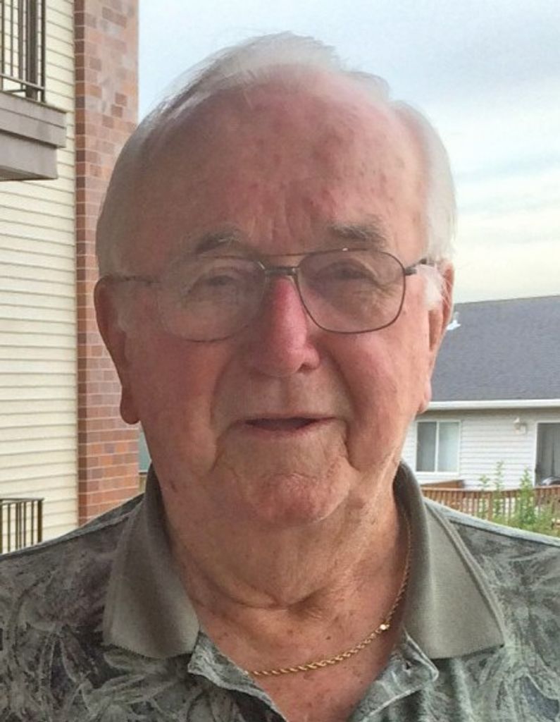 Lawrence R Dockter