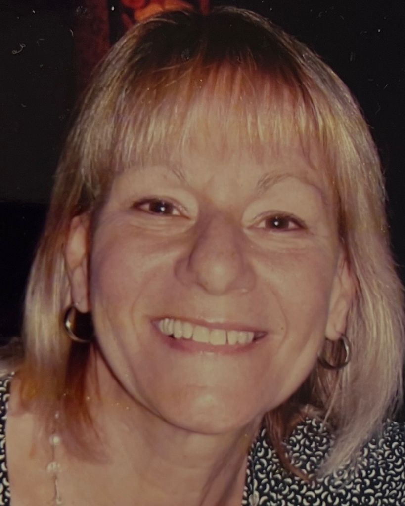 Anne Marie Pateracki
