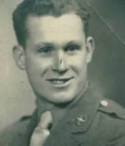 Lee Monroe Carpenter Profile Photo