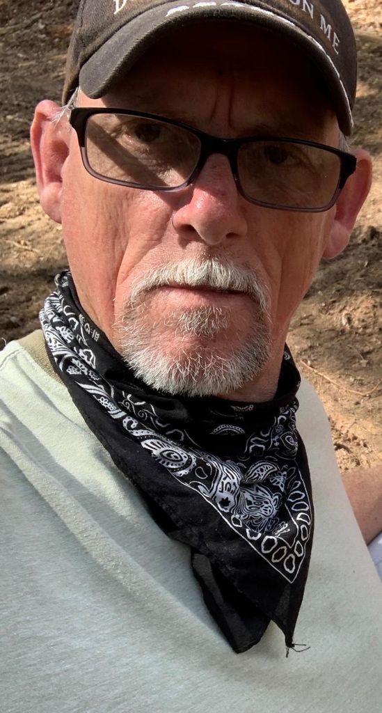 Mr. Johnny Gaston Helms, Jr. Profile Photo