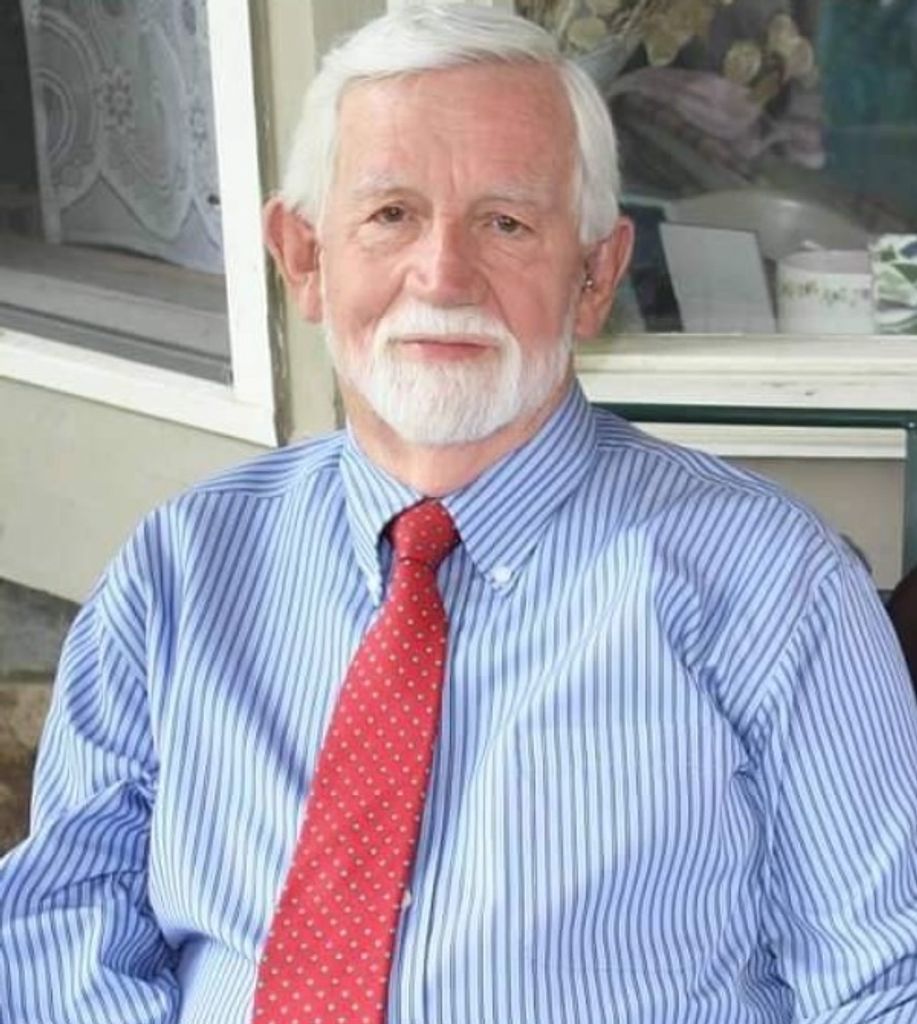 Lester  Lee  Bigham