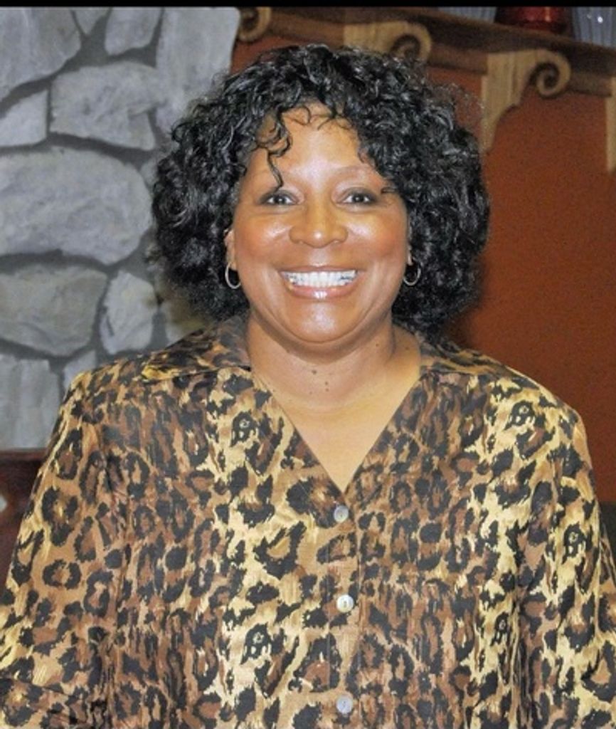Mrs. Nina Calhoun Profile Photo